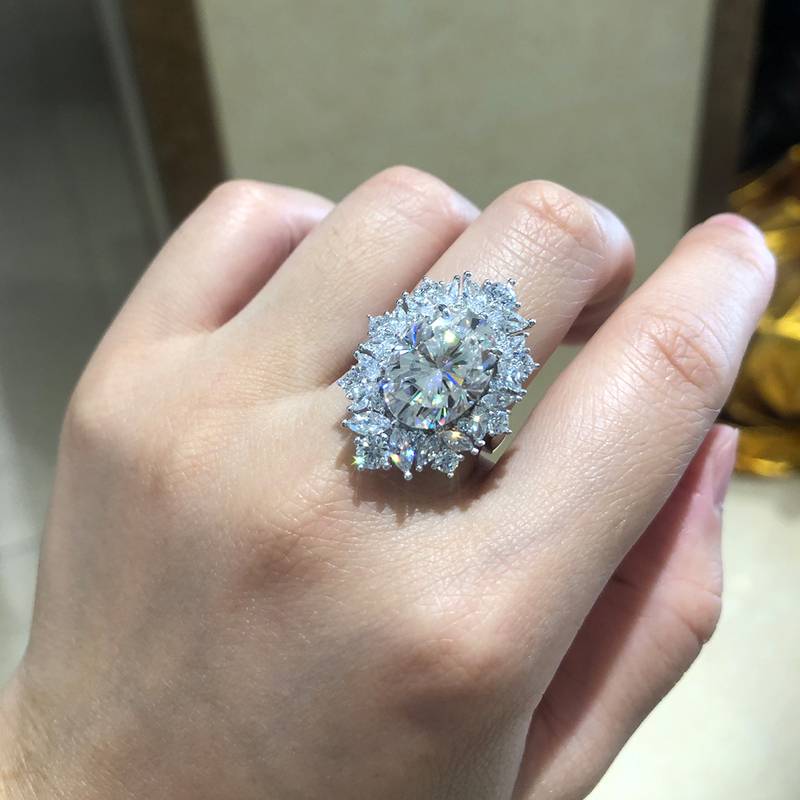 豪华满钻蛋形Women's RingS925银镀白金定制选款Moissanite8.0ct/副石高碳钻